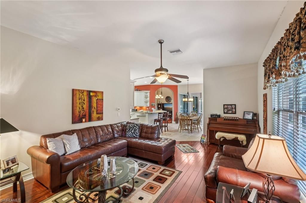 2621 Golden Gate Blvd W, Naples, FL 34120 Photo