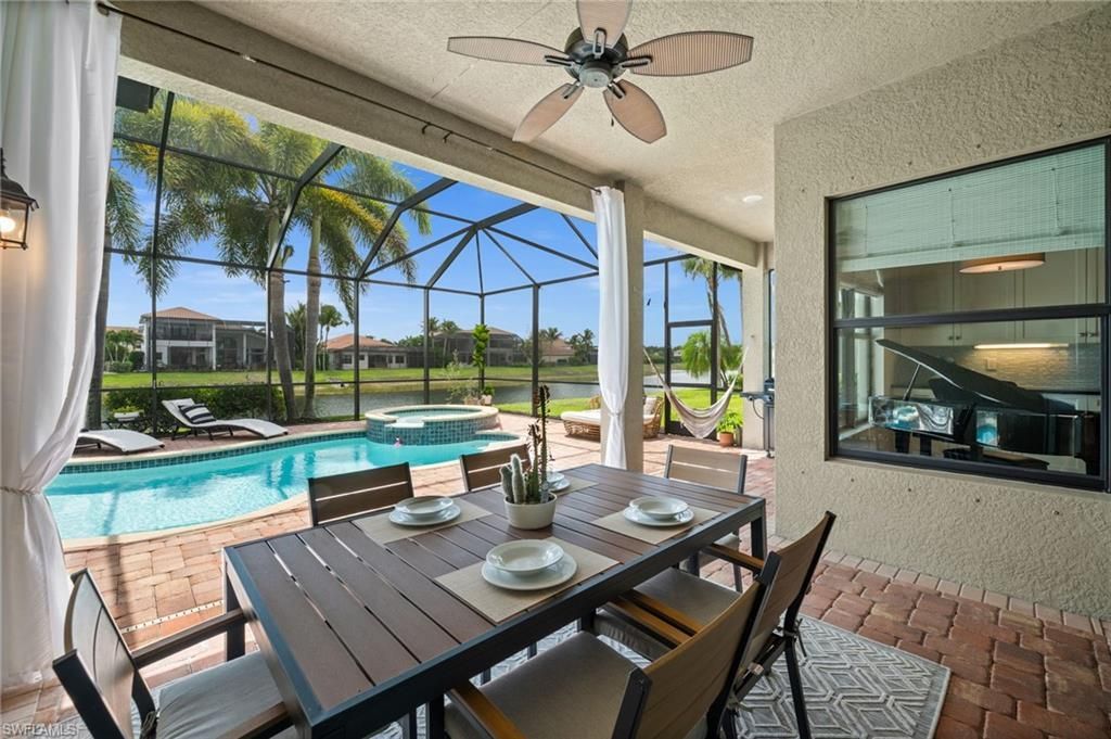 3454 Pacific Dr, Naples, FL 34119 Main Photo