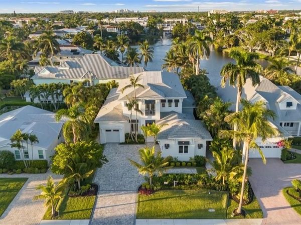 493 8th AVE S, NAPLES, FL 34102