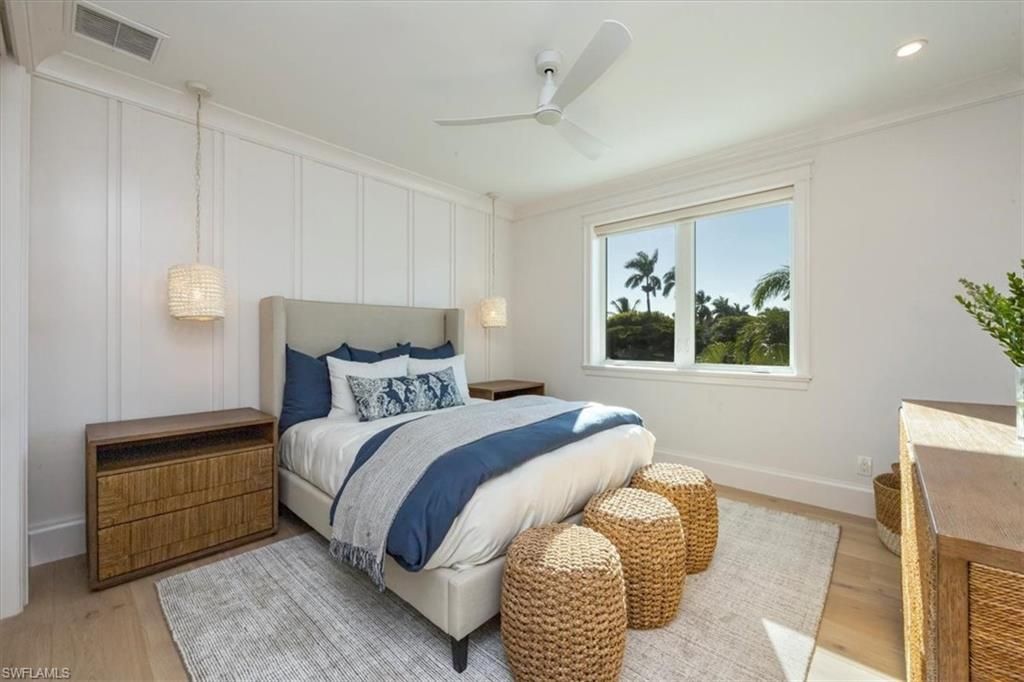 493 8th Ave S, Naples, FL 34102 Photo