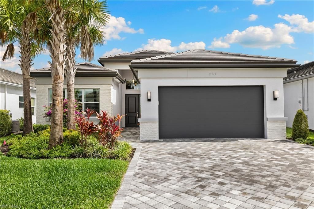 11974 Gardenia Ave, Naples, FL 34120 Photo