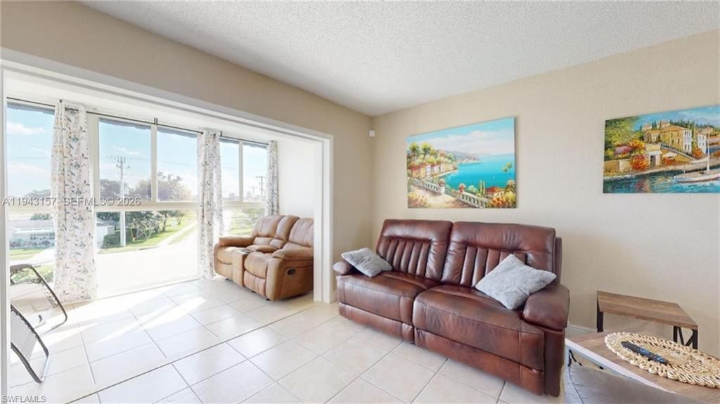 7877 Golf Circle Dr , Margate, FL 33063 Photo