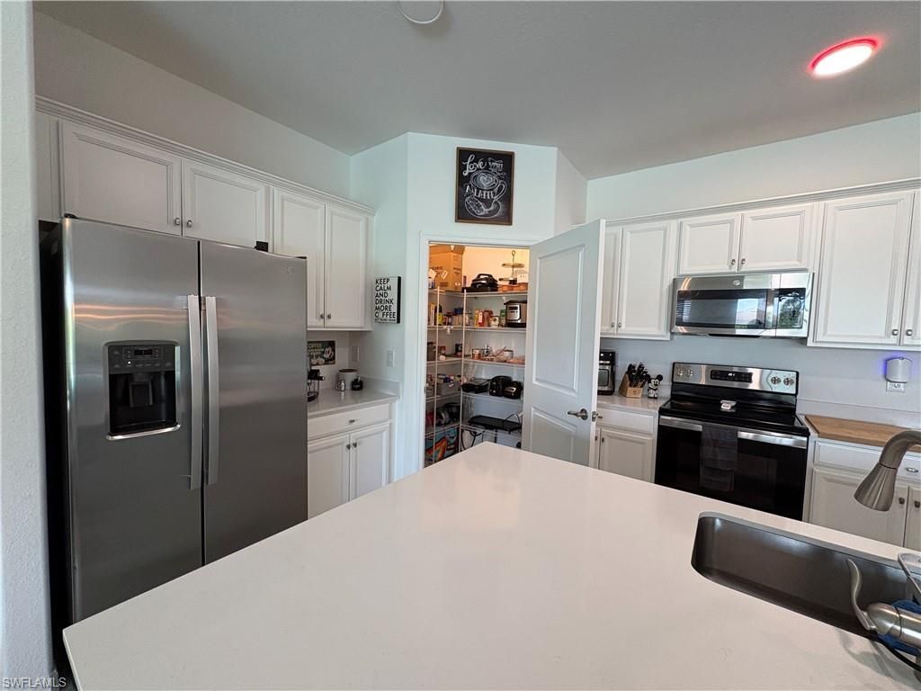 2458 Orchard St, Naples, FL 34120 Photo
