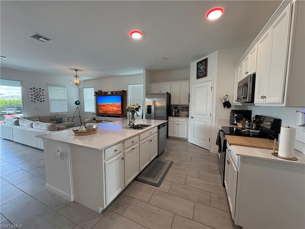 2458 Orchard St, Naples, FL 34120 Photo