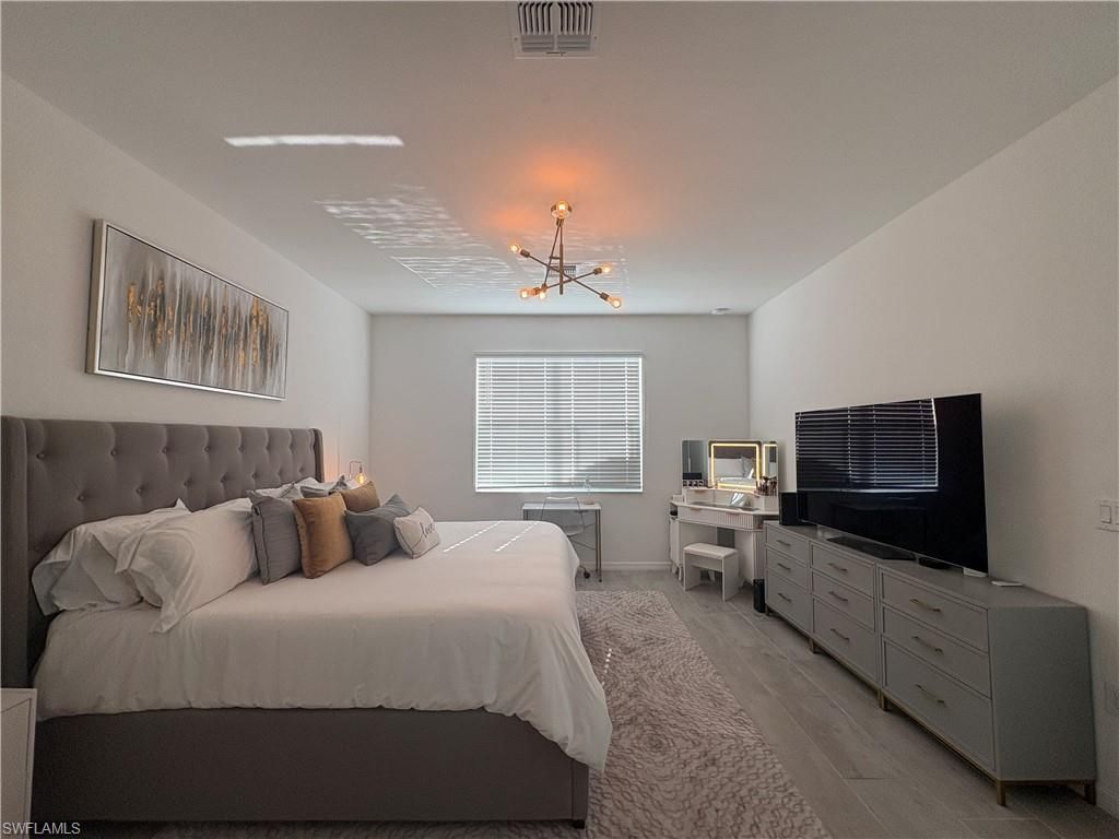 2458 Orchard St, Naples, FL 34120 Photo