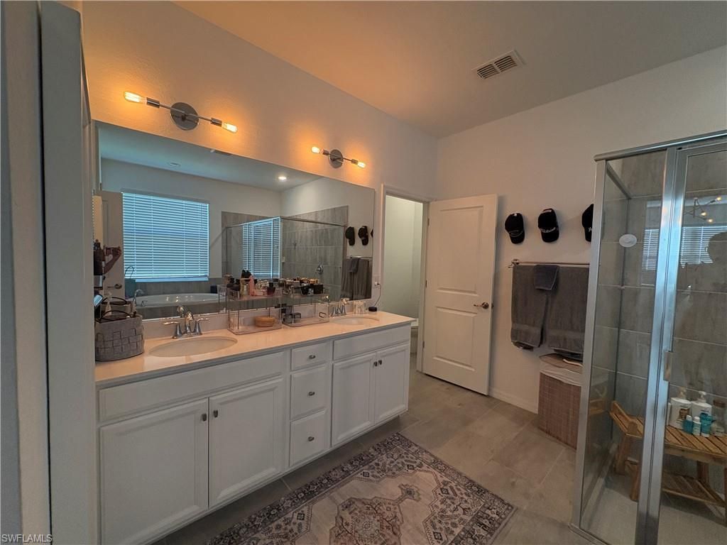 2458 Orchard St, Naples, FL 34120 Photo