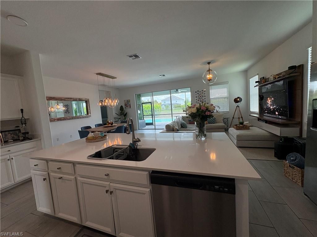 2458 Orchard St, Naples, FL 34120 Photo
