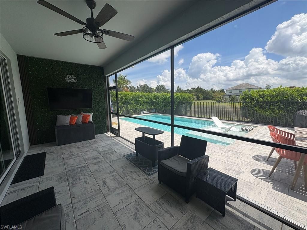 2458 Orchard St, Naples, FL 34120 Photo