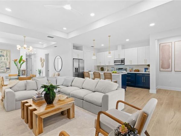 176 Jeepers DR, NAPLES, FL 34112