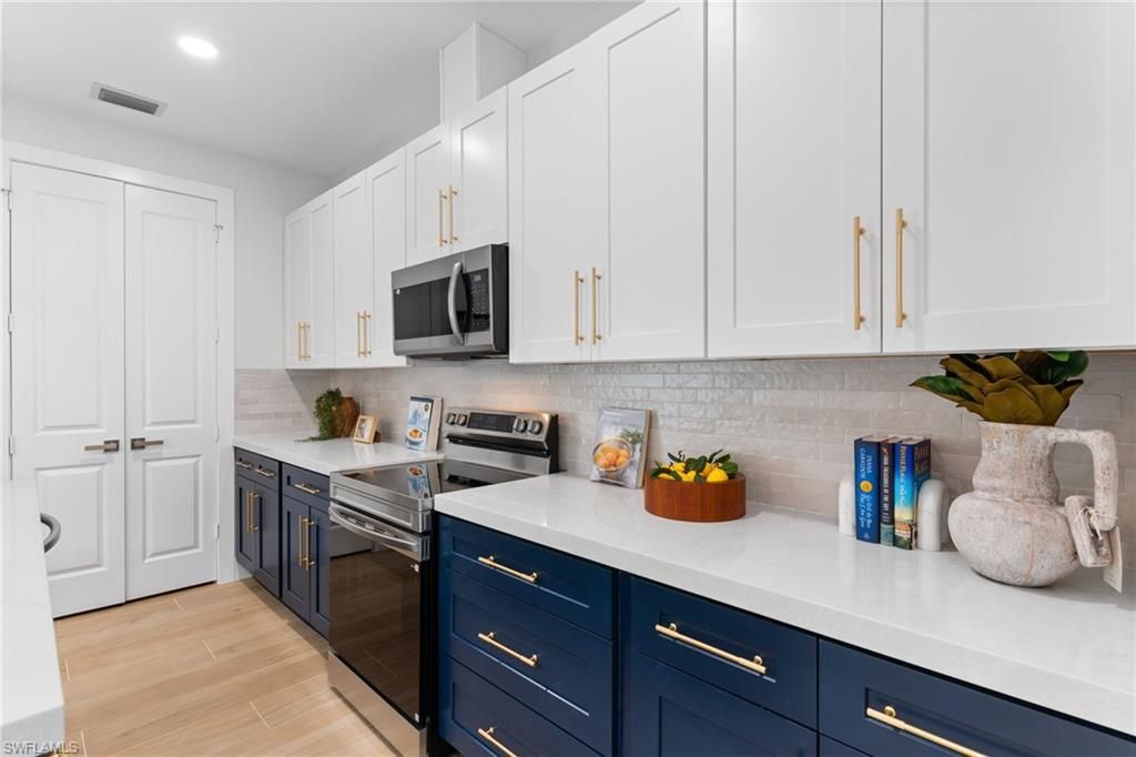 176 Jeepers Dr, Naples, FL 34112 Photo