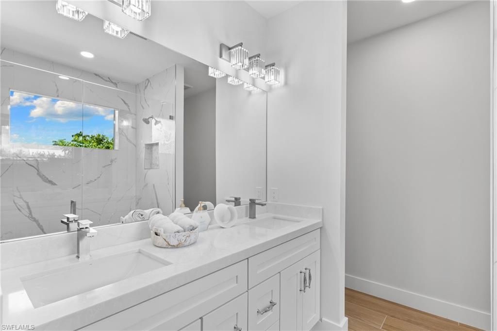 176 Jeepers Dr, Naples, FL 34112 Photo