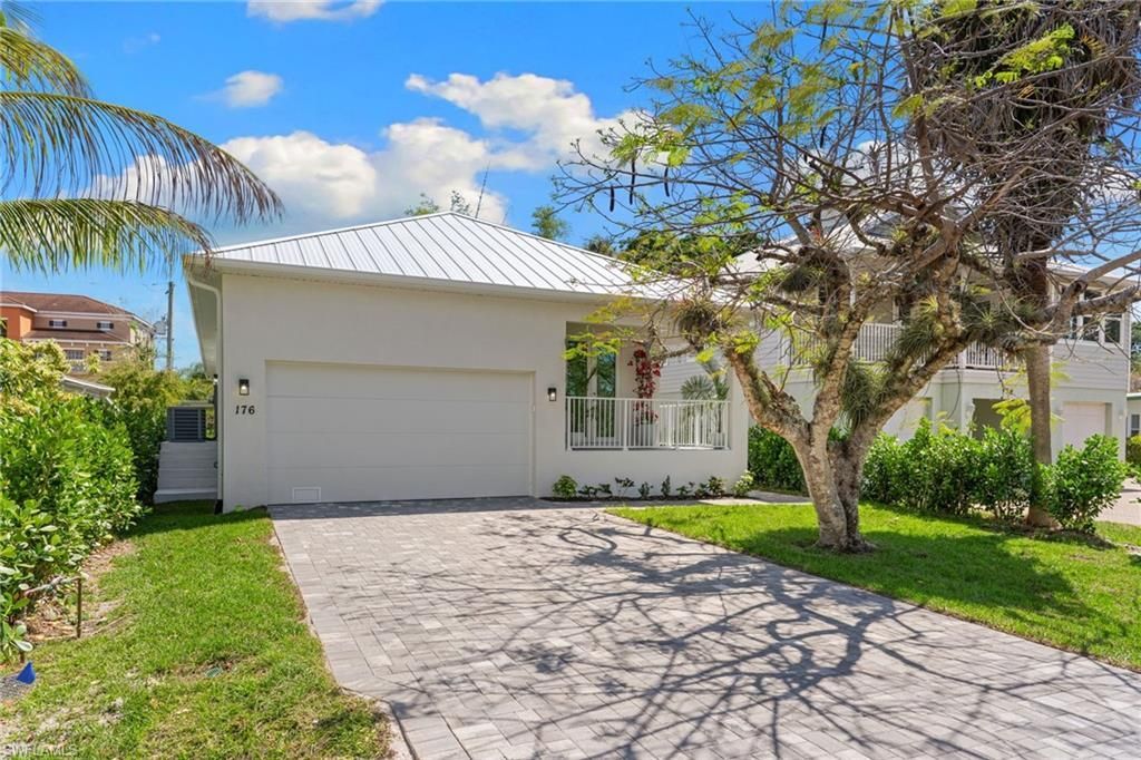 176 Jeepers Dr, Naples, FL 34112 Photo