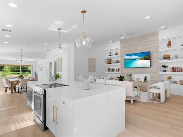 3149 Andorra CT , NAPLES, FL 34109