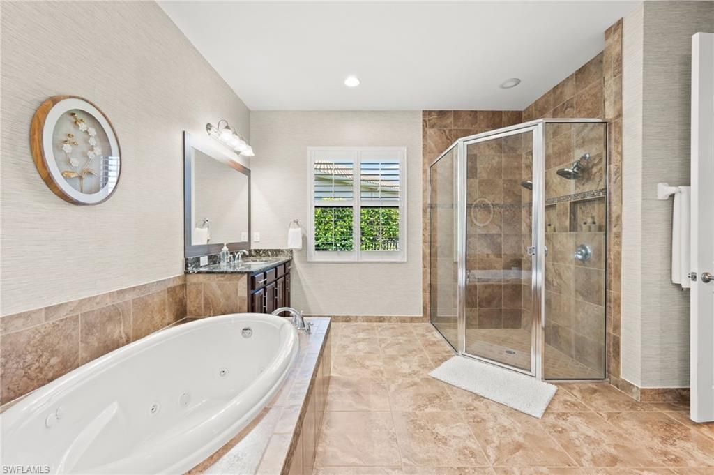 3995 Bering Ct, Naples, FL 34119 Photo