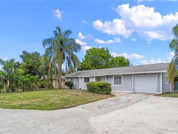 4941 17th PL SW, NAPLES, FL 34116