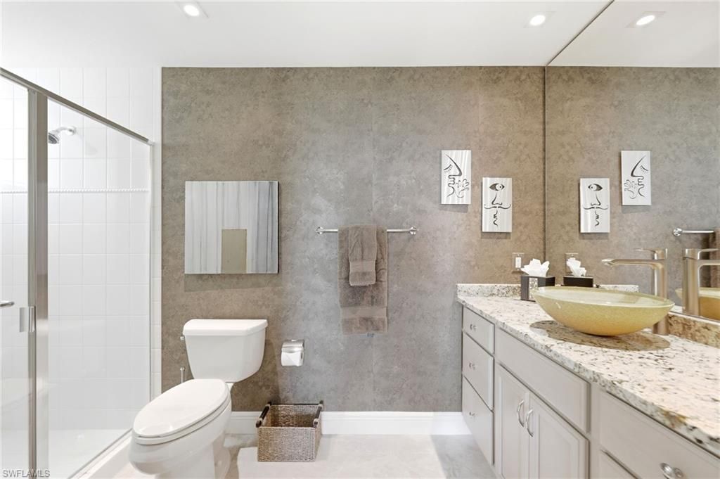 265 Indies Way, Unit 701, Naples, FL 34110 Photo