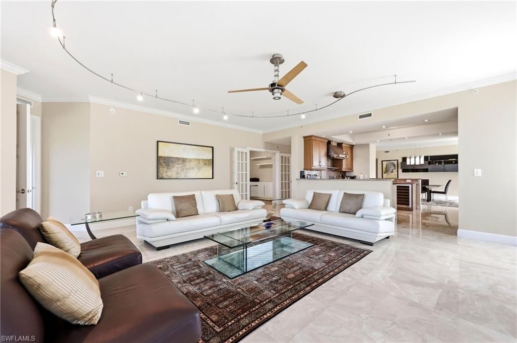 265 Indies Way, Unit 701, Naples, FL 34110 Photo