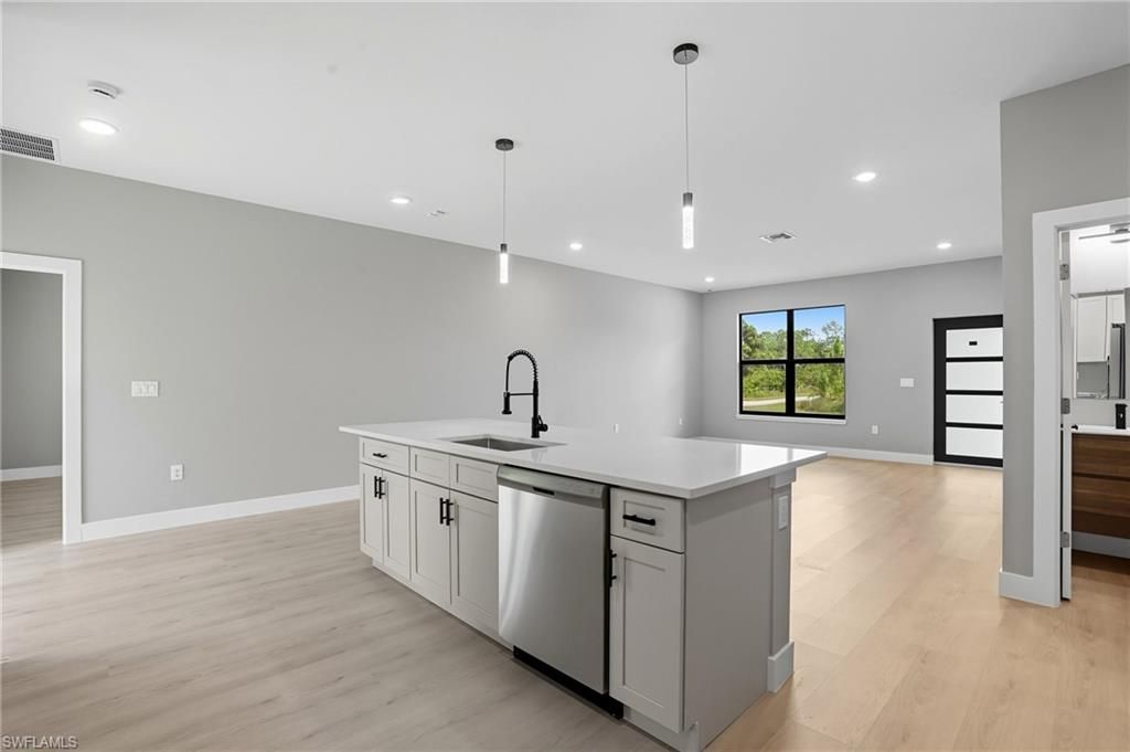 216 Ogden Ave S, Lehigh Acres, FL 33974 Photo