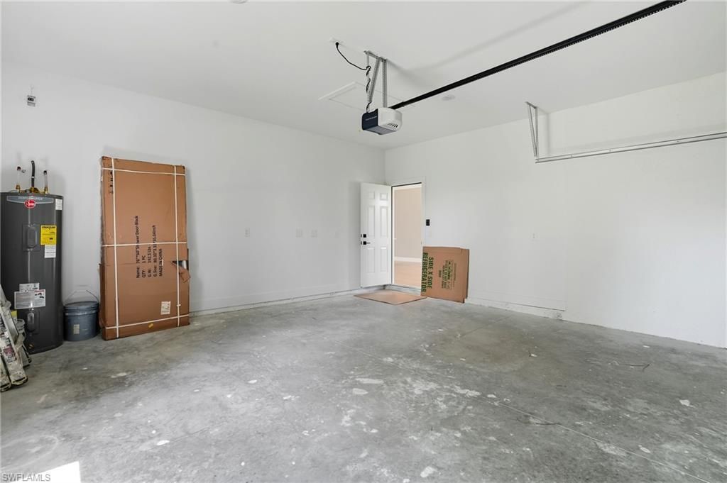216 Ogden Ave S, Lehigh Acres, FL 33974 Photo