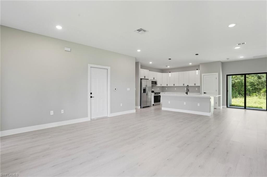 216 Ogden Ave S, Lehigh Acres, FL 33974 Photo