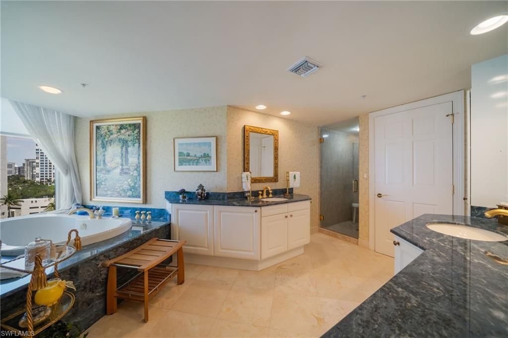 4021 Gulf Shore Blvd N, Unit 804, Naples, FL 34103 Photo