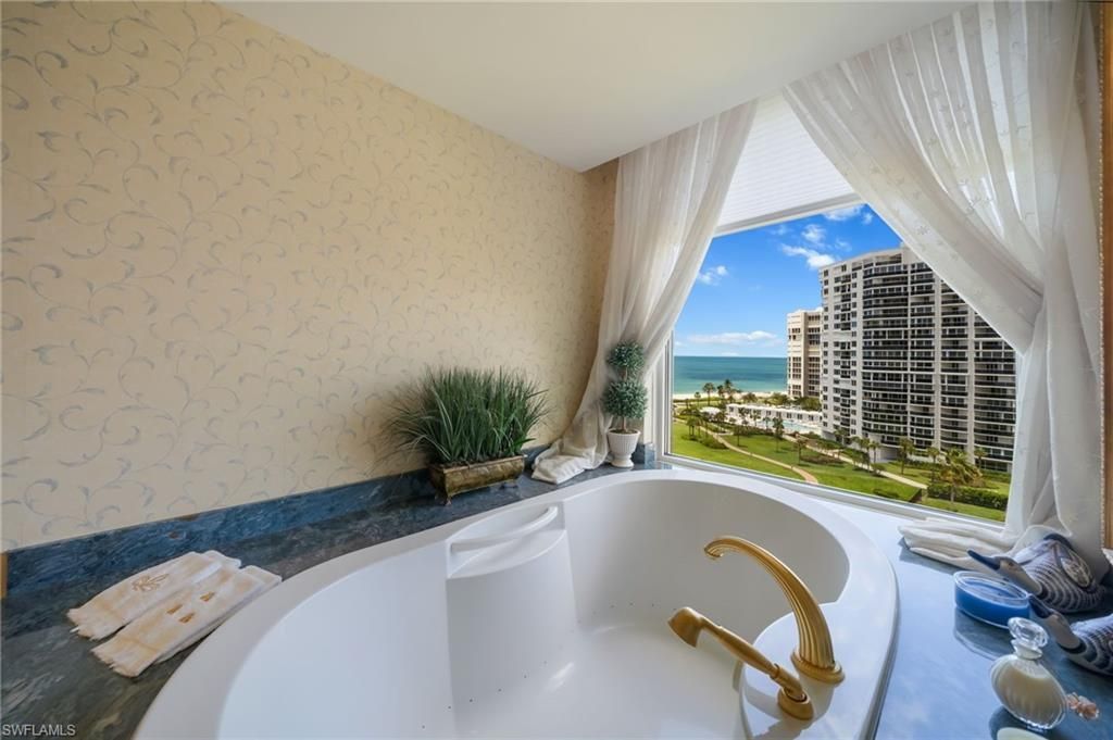 4021 Gulf Shore Blvd N, Unit 804, Naples, FL 34103 Photo