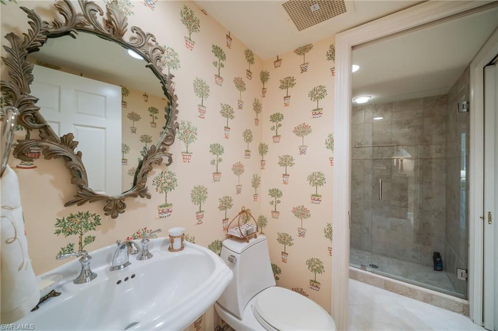 4021 Gulf Shore Blvd N, Unit 804, Naples, FL 34103 Photo