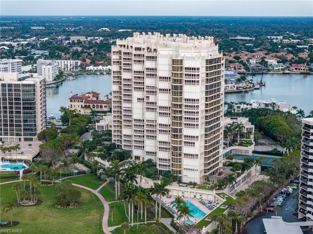 4021 Gulf Shore Blvd N, Unit 804, Naples, FL 34103 Photo