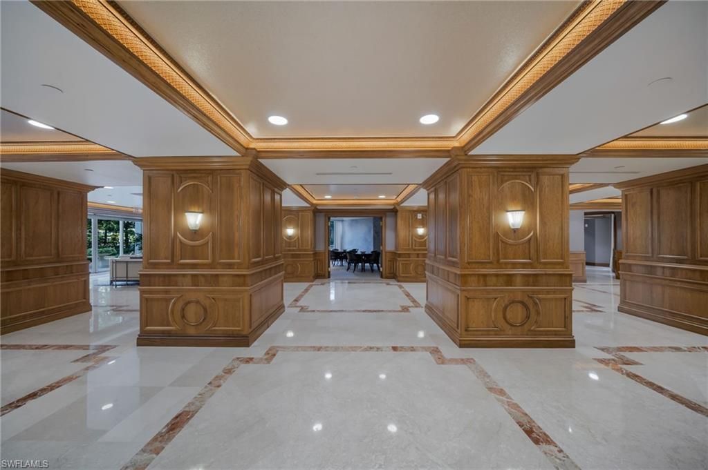 4021 Gulf Shore Blvd N, Unit 804, Naples, FL 34103 Photo