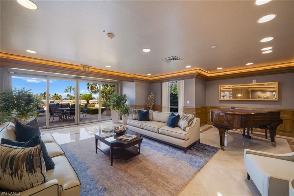 4021 Gulf Shore Blvd N, Unit 804, Naples, FL 34103 Photo