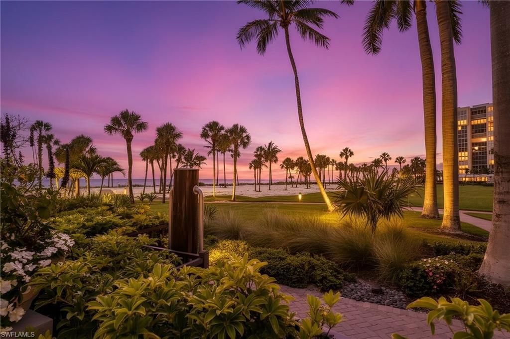 4021 Gulf Shore Blvd N, Unit 804, Naples, FL 34103 Photo