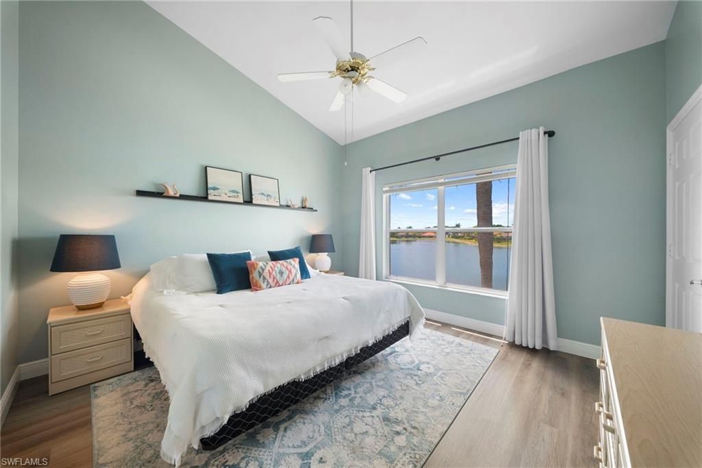 565 Windsor Sq, Unit 202, Naples, FL 34104 Photo