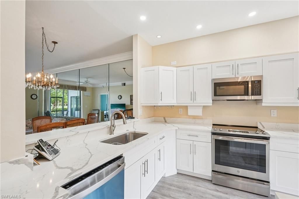 7340 Coventry Ct, Unit 809, Naples, FL 34104 Photo