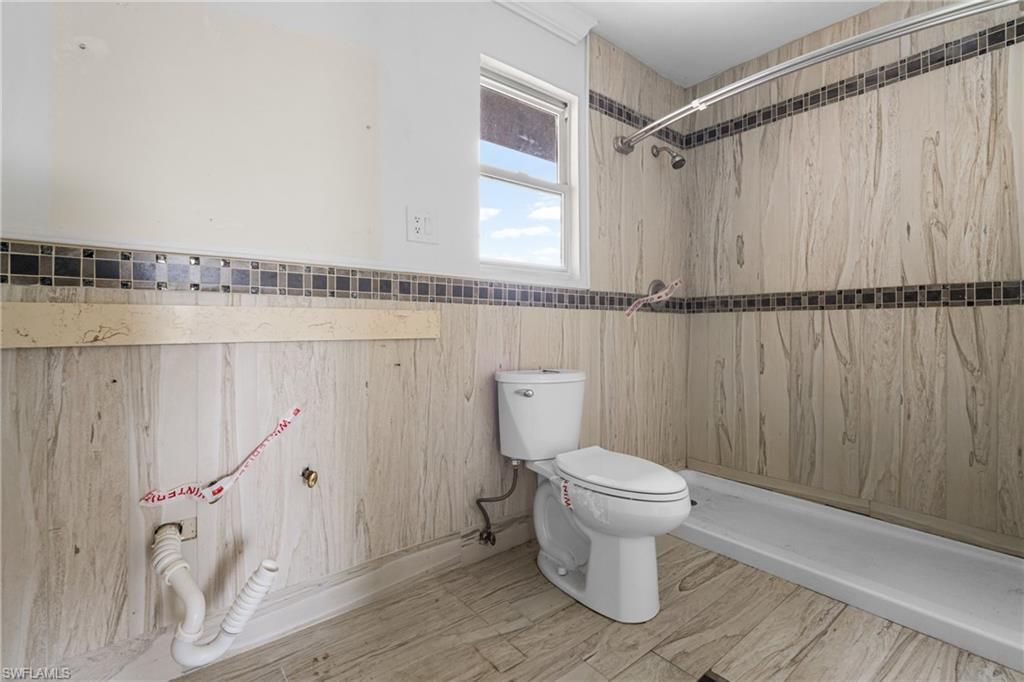 301 Allen Ave , Everglades City, FL 34139 Photo