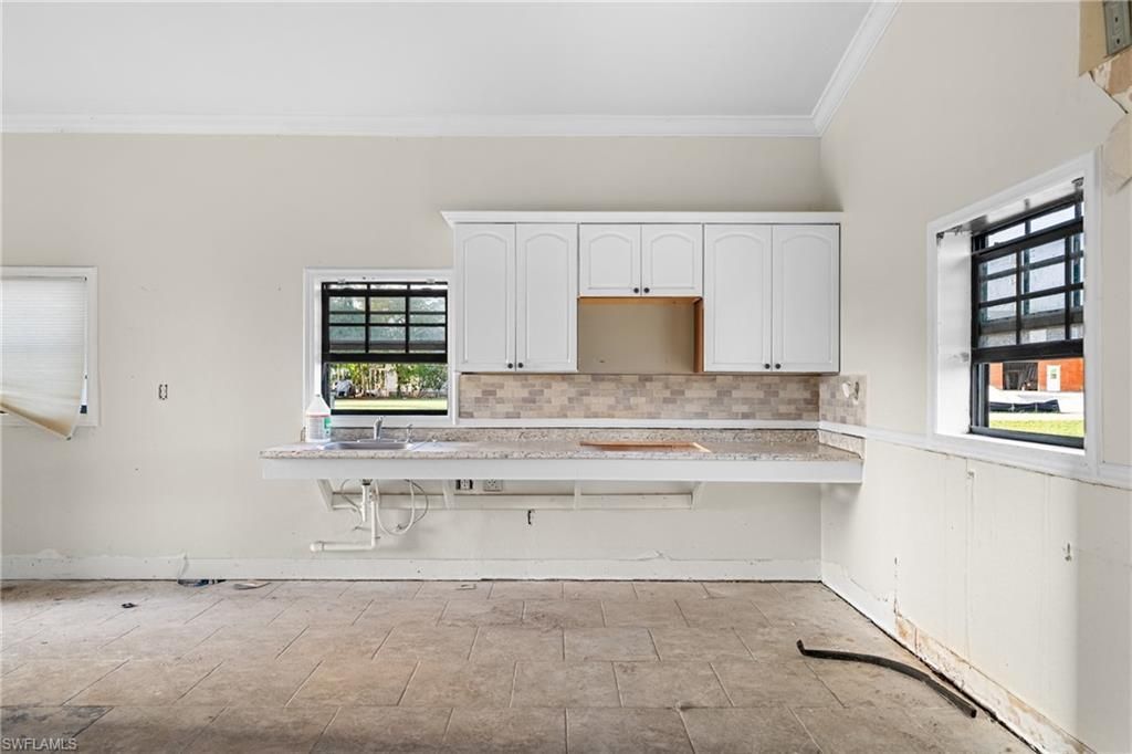 301 Allen Ave , Everglades City, FL 34139 Photo