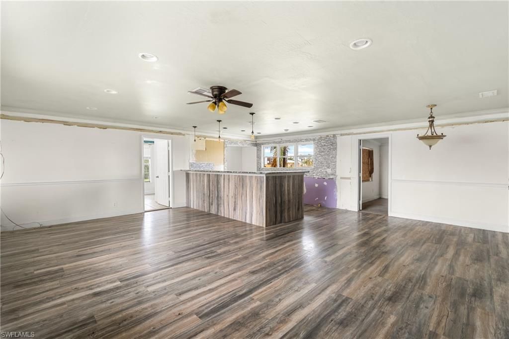 301 Allen Ave , Everglades City, FL 34139 Photo