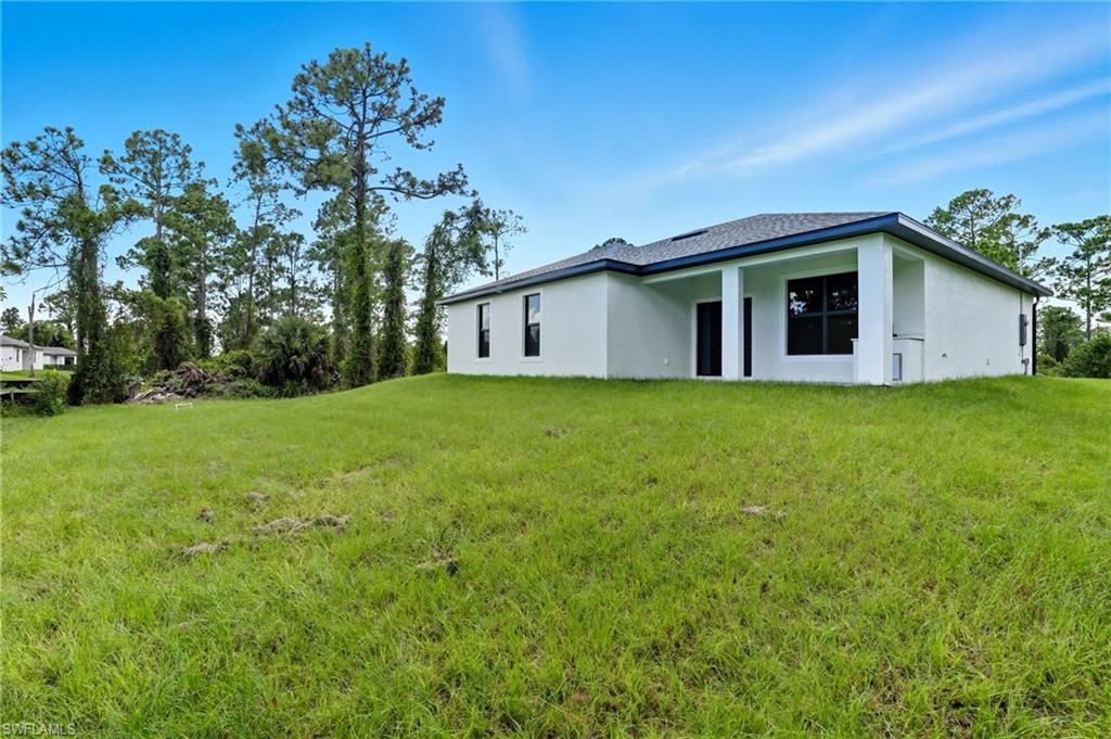 219 Ogden Ave S, Lehigh Acres, FL 33974 Photo