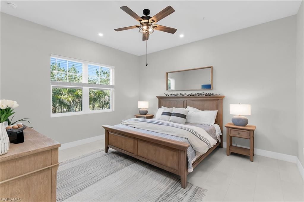 268 Indies Dr E, Unit 202, Naples, FL 34114 Photo