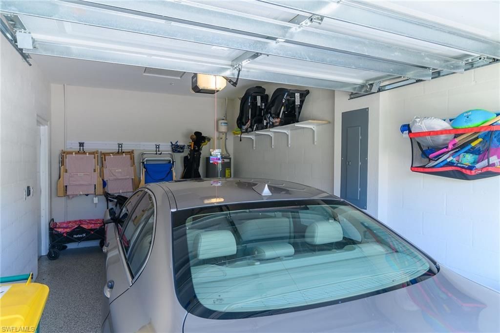 268 Indies Dr E, Unit 202, Naples, FL 34114 Photo
