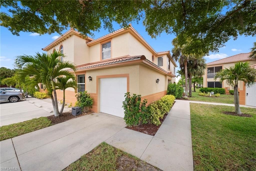 15480 Bellamar Cir, Unit 2512, Fort Myers, FL 33908 Photo