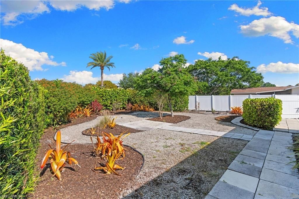 1036 Lake Shore Ct , Naples, FL 34103 Photo