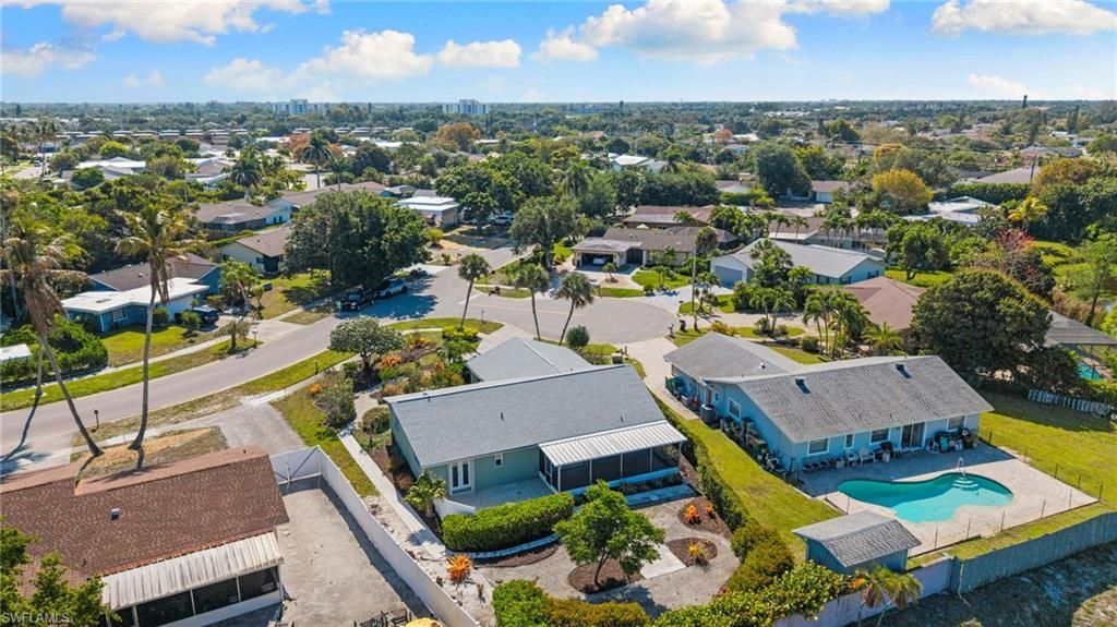 1036 Lake Shore Ct , Naples, FL 34103 Photo