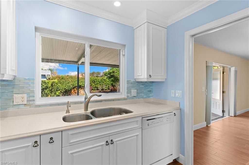 1036 Lake Shore Ct , Naples, FL 34103 Photo