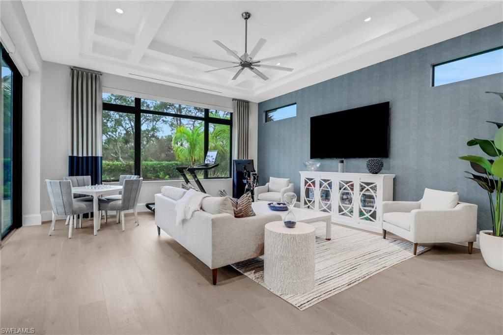 12 Banyan Rd , Naples, FL 34108 Photo
