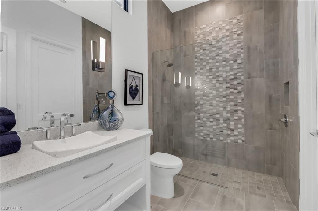 12 Banyan Rd , Naples, FL 34108 Photo