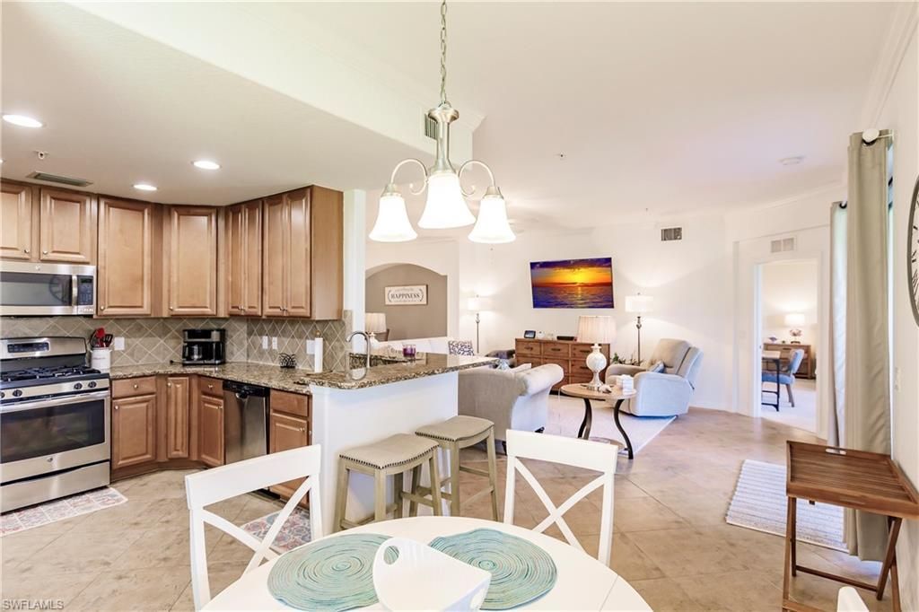 3157 Aviamar Cir, Unit 102, Naples, FL 34114 Photo
