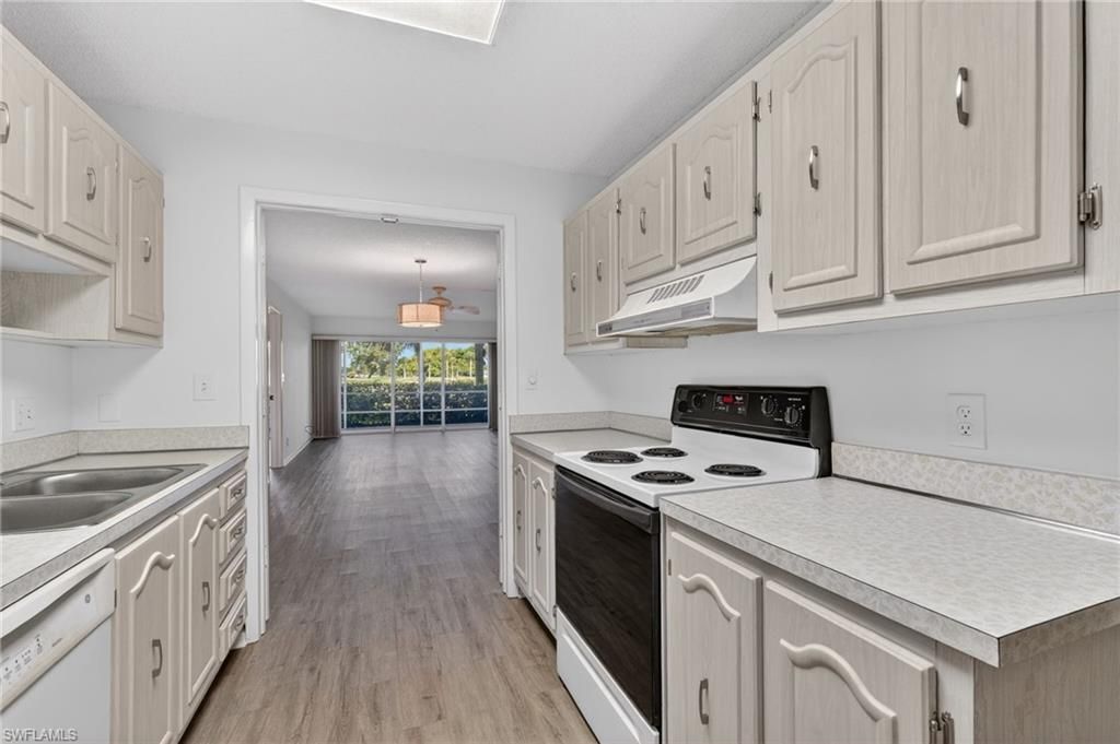 200 Pebble Beach Blvd, Unit D103, Naples, FL 34113 Photo