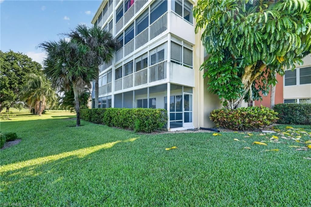 200 Pebble Beach Blvd, Unit D103, Naples, FL 34113 Photo