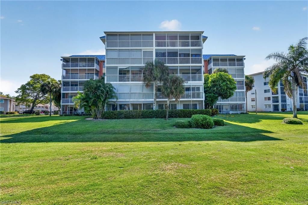 200 Pebble Beach Blvd, Unit D103, Naples, FL 34113 Photo
