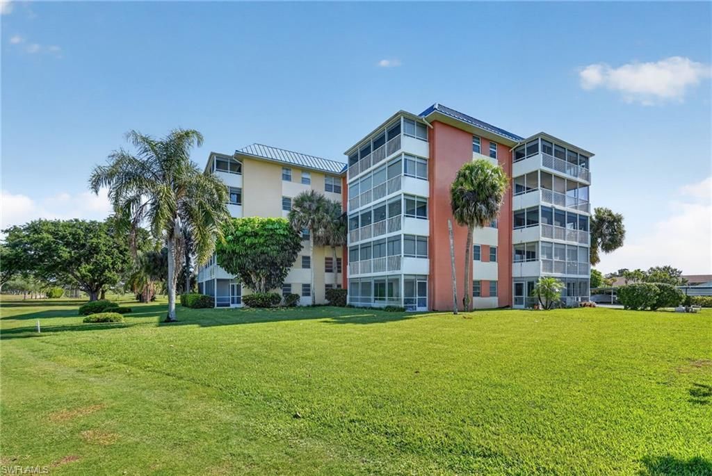 200 Pebble Beach Blvd, Unit D103, Naples, FL 34113 Photo